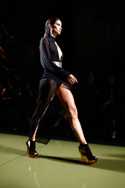 Look 33